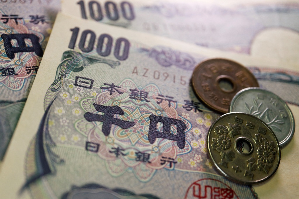 El dinero en Japón: monedas, billetes y tarjetas